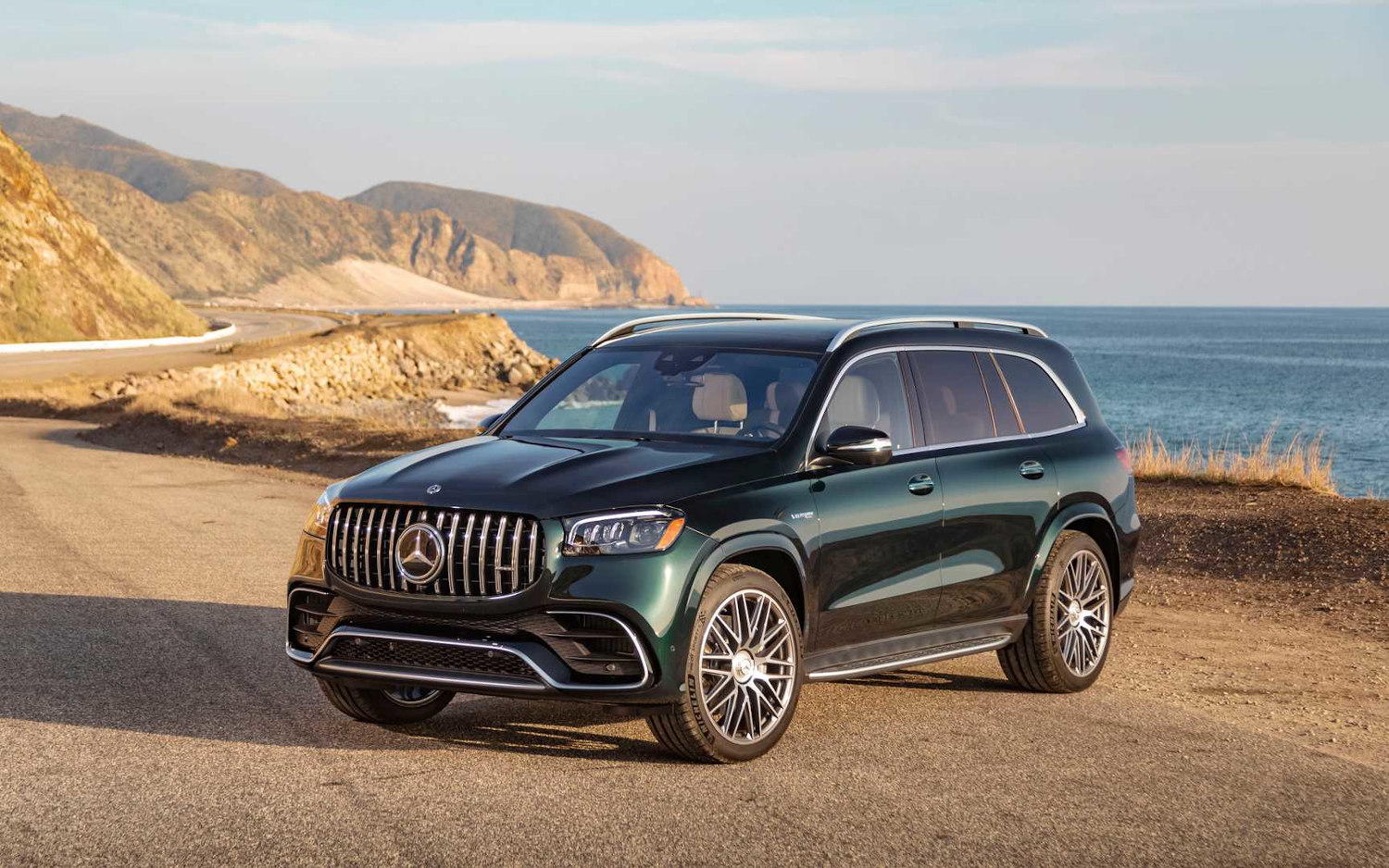 Mercedes AMG GLS 63 2021 SUV Drive Mercedes AMG GLS 63 2021 SUV Drive